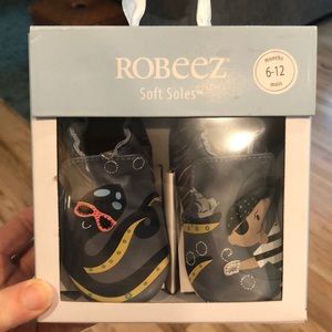 Robeez Soft Soles 6-12 month baby shoes